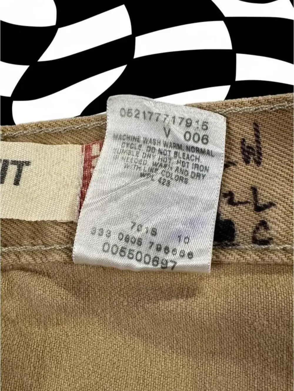 Levi's 550 tan pants